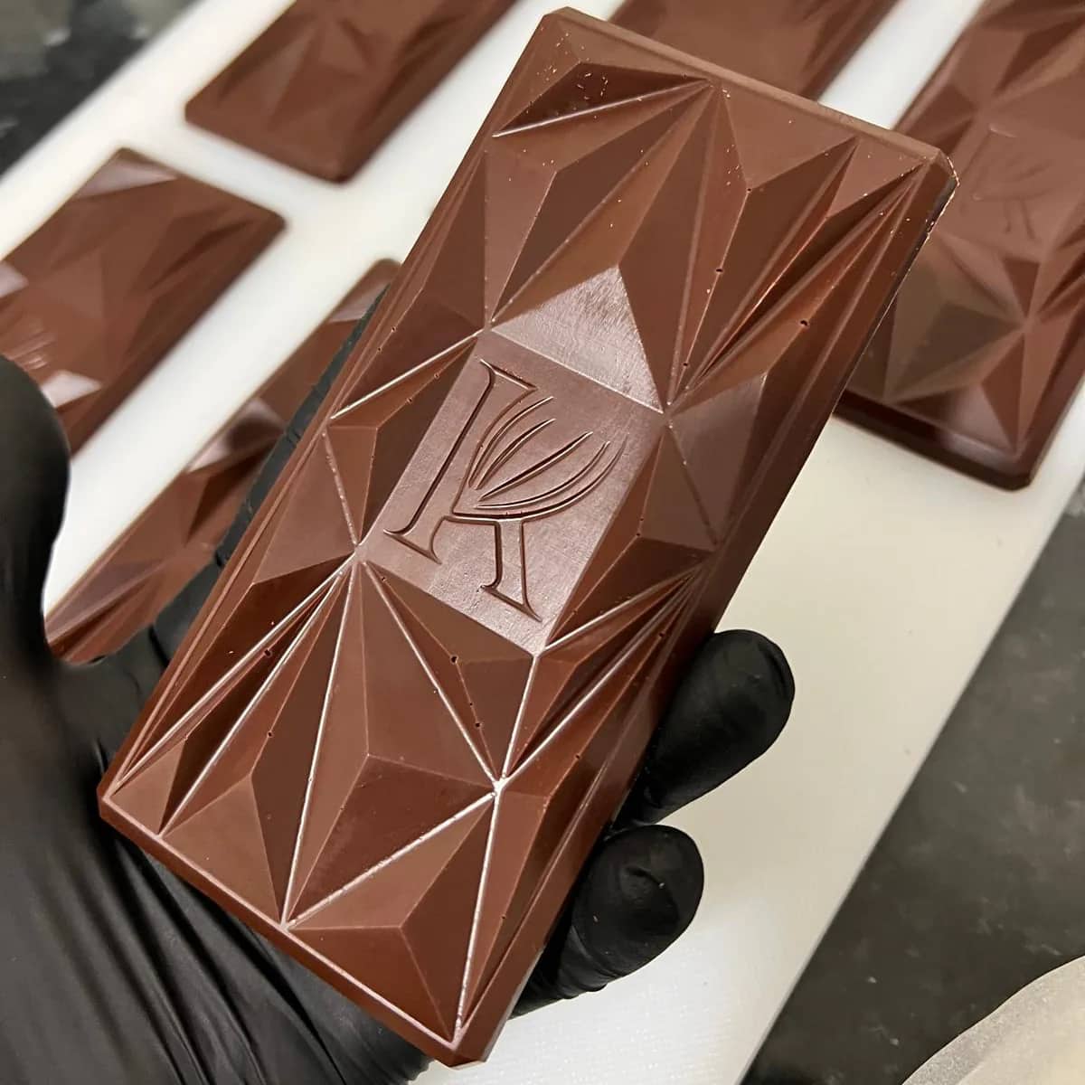¿Cuánto chocolate negro se puede comer al día?